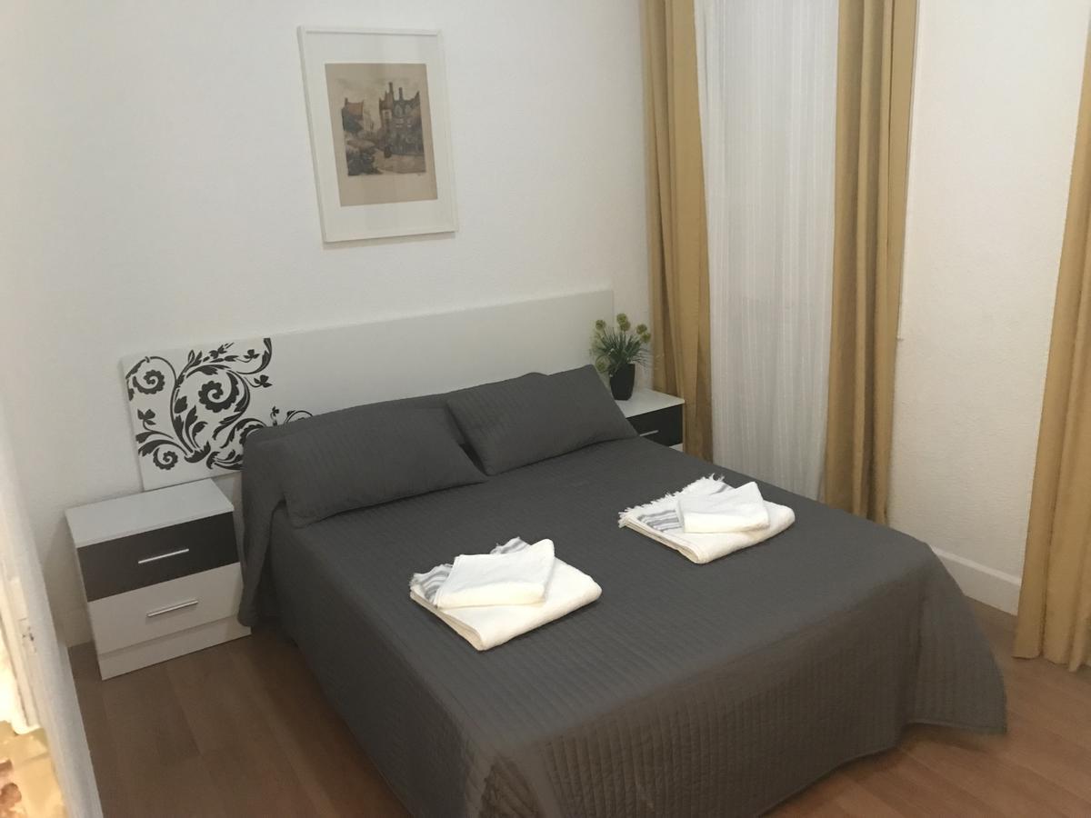 Duque De Alba Hotel Madrid Buitenkant foto